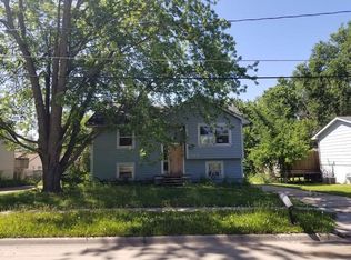 1029 E Herold Ave, Des Moines, IA 50315