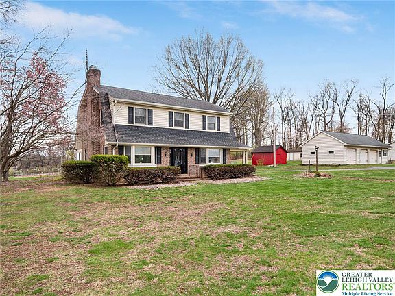 5th image of 301 Ontelaunee Dr