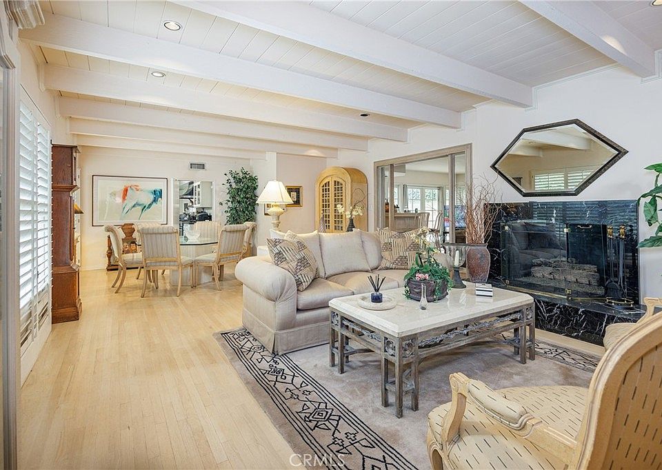 1st image of 2072 Coldwater Canyon Dr