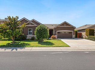 9940 Yellowfin Way, Elk Grove, CA 95757