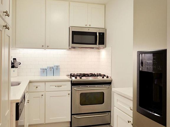 4th image of 400 E 77th St APT 9F