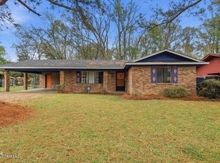 6650 Abraham Lincoln Dr, Jackson, MS 39213