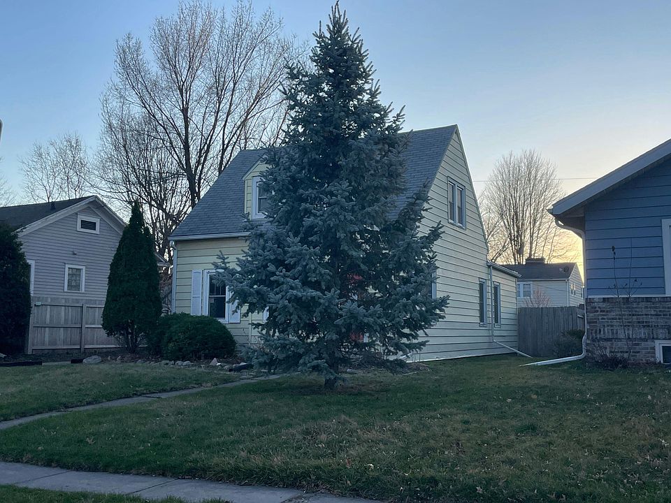 1225 Roosevelt Ave, Ames, IA 50010 Zillow