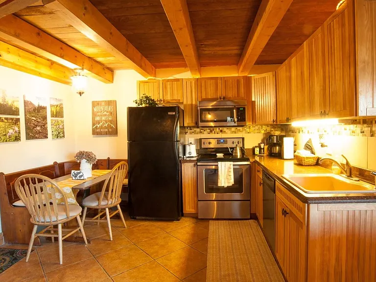 2300 Lodgepole Ct #C302 — Photo 6