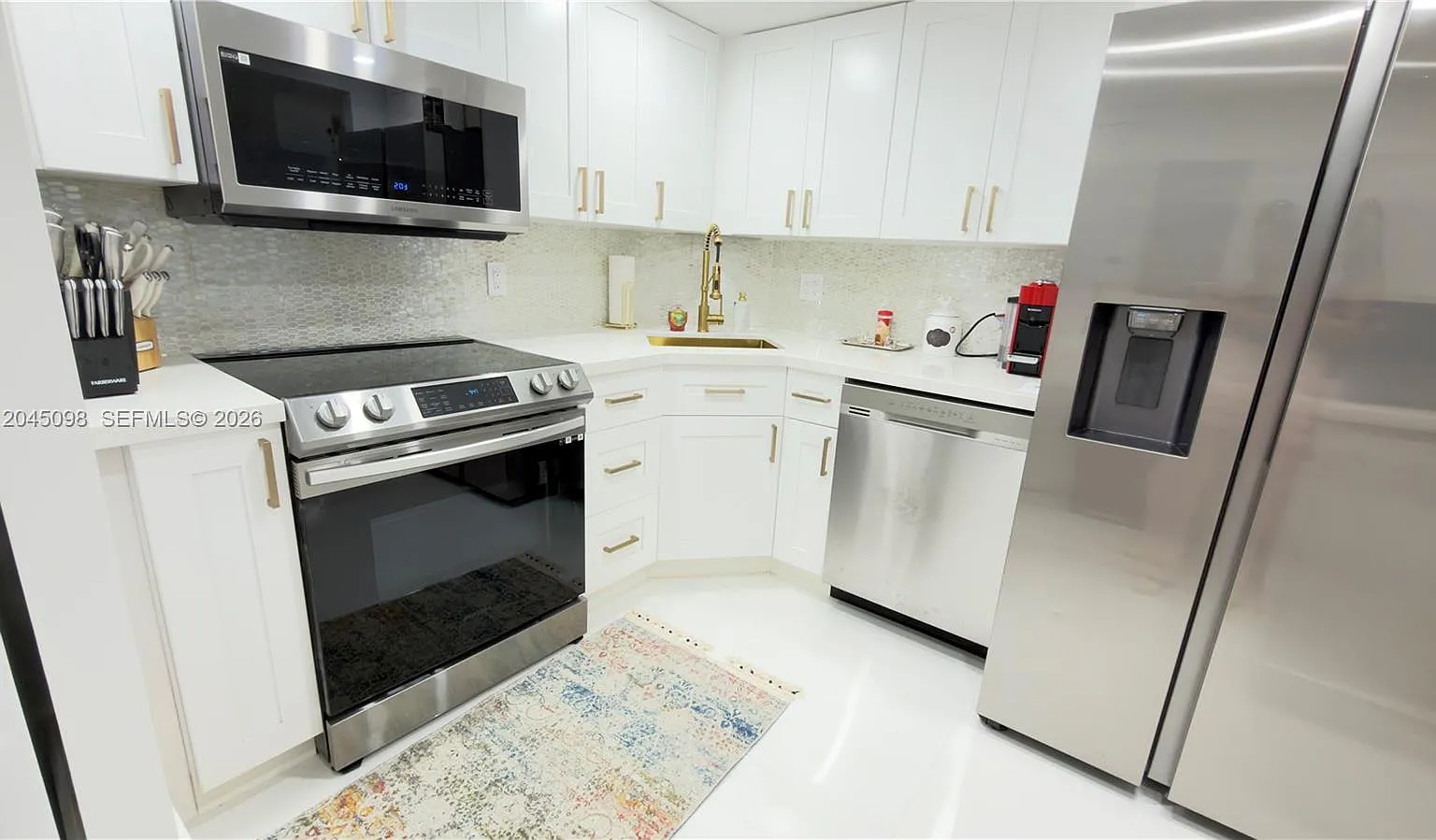 Brickell Bay Club Condo — Photo 2