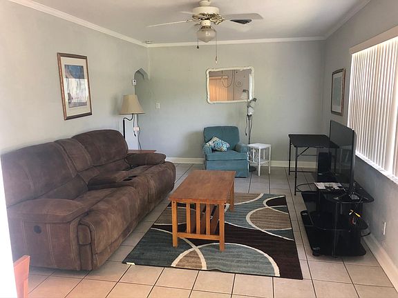 3rd image of 4654 84th St #A