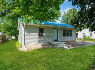 305 2nd St, Washburn, IA 50702