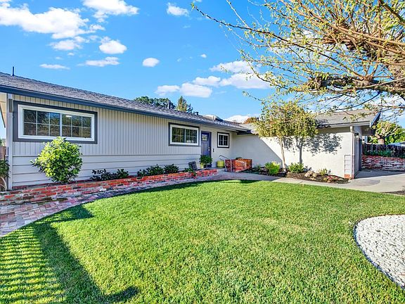 4th image of 241 Blue Ridge Drive