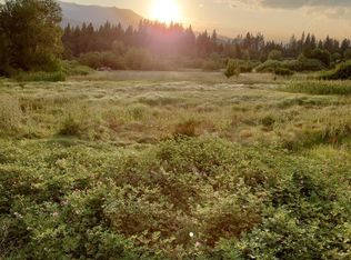 811 Pine St UNIT B, Mount Shasta, CA 96067