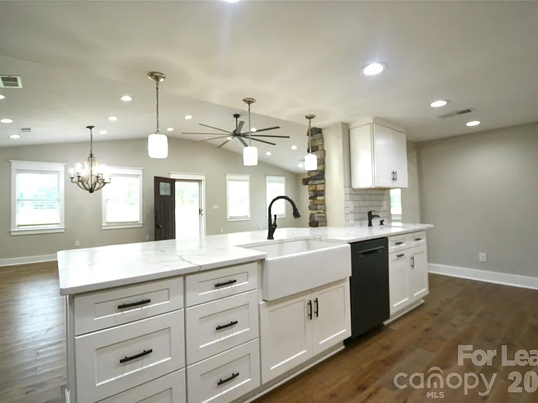 5702 Unionville Brief Rd — Photo 33