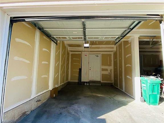 3rd image of 5650 Winston Churchill Blvd #91