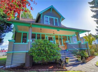 10404 17th Ave SW, Seattle, WA 98146