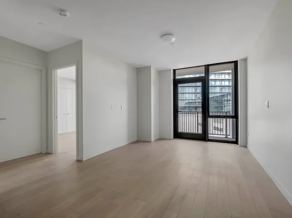 131-02 A 40th Road image 20 of 42