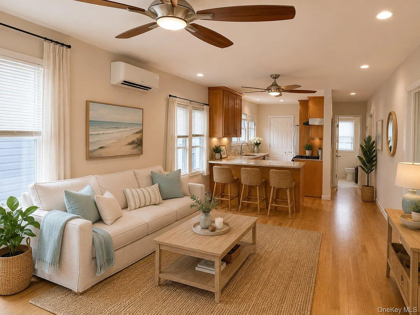 3 bed, 2.0 bath, 1760 sqft, $4,000 — Photo 2