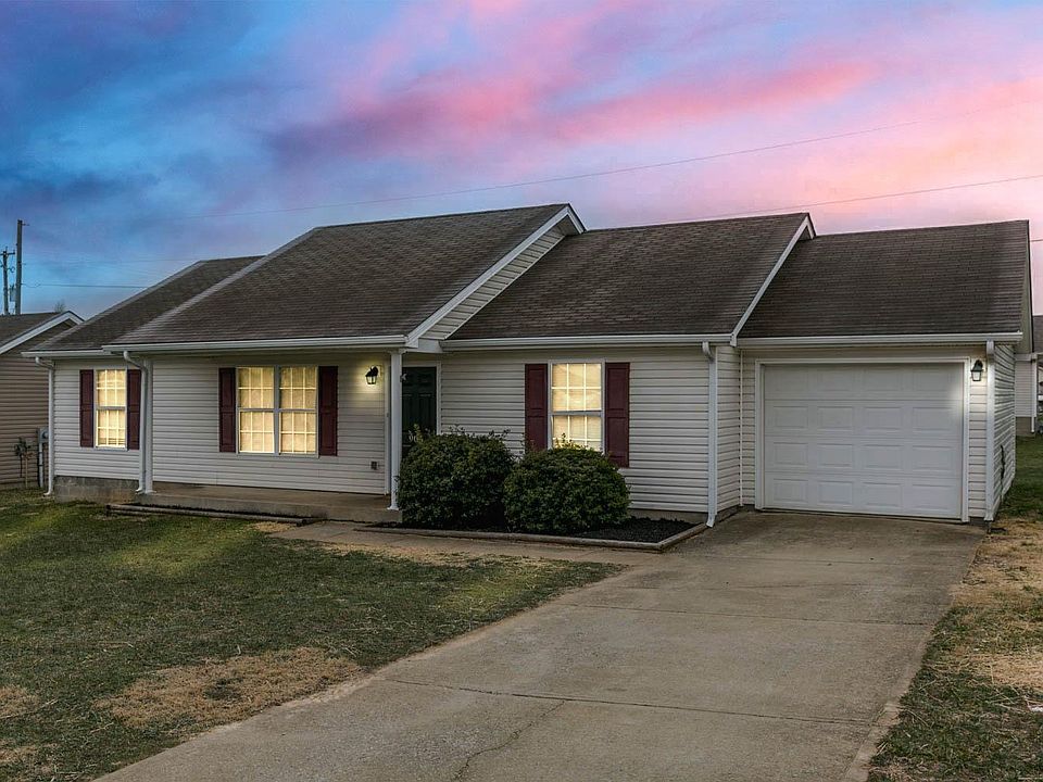 1st image of 905 Martha Branch Dr