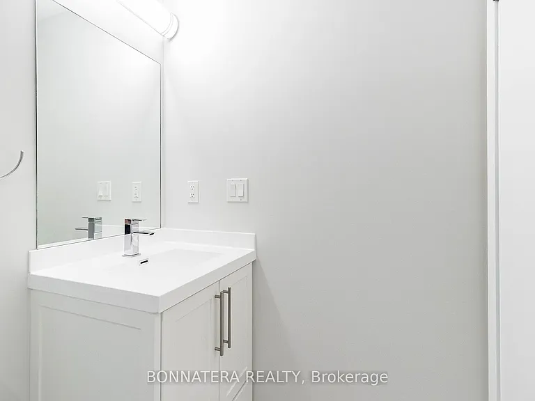 2081 Fairview St #803 — Photo 42
