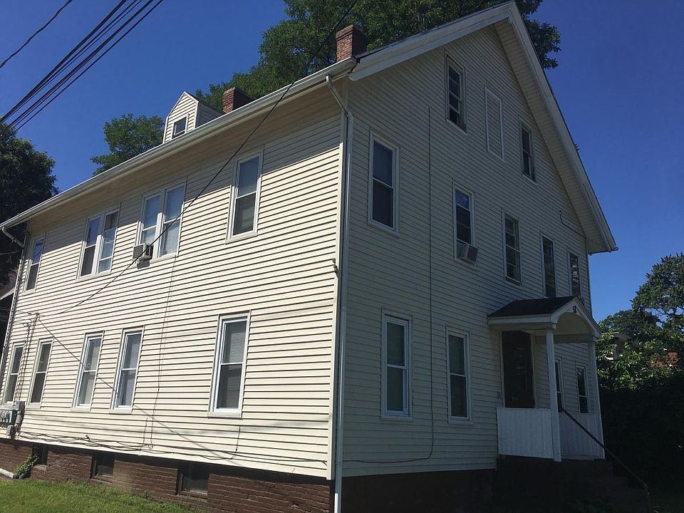 2nd image of 58 Cochran St #1