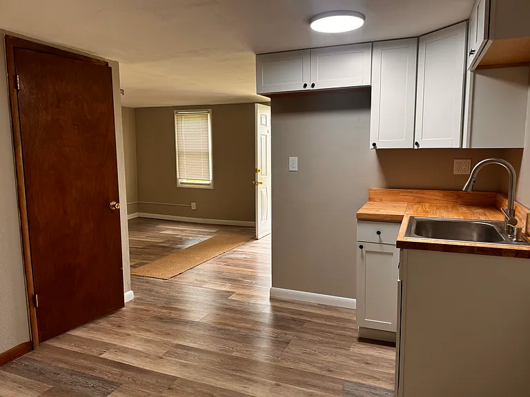 940 S Highland Ave #1/2 — Photo 2