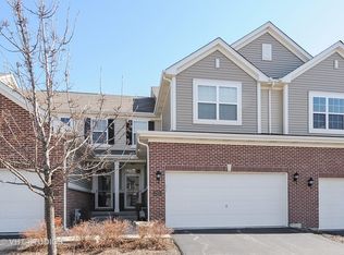 2951 Church Rd, Aurora, IL 60502