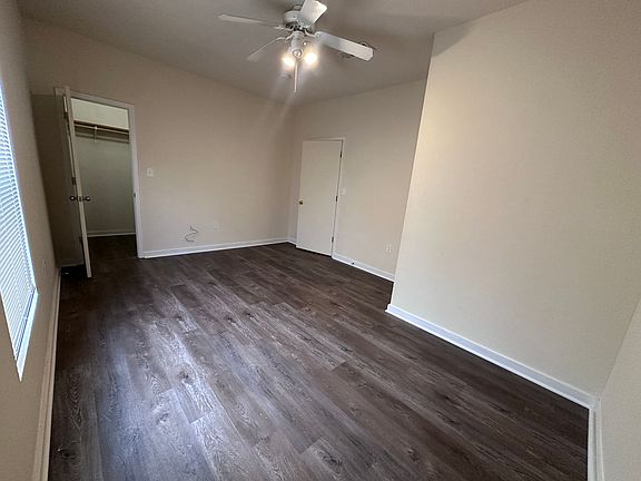 3rd image of 512 Daughtrey Ave #E8b994ce3