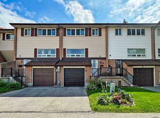 321 Blackthorn St #42, Oshawa, ON L1K 1L3