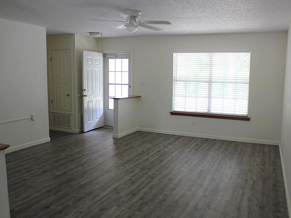 5th image of 7333 Coytoba Dr