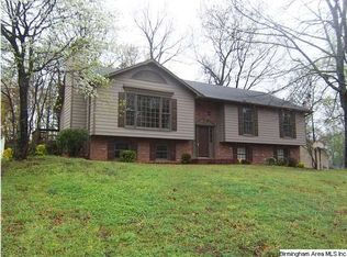 910 Dunridge Dr, Birmingham, AL 35215