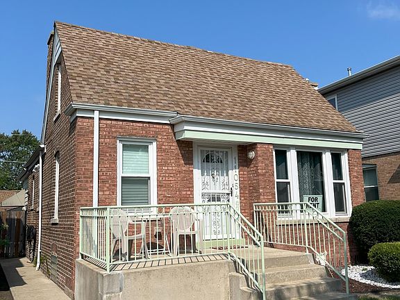 4th image of 11054 S Avenue B