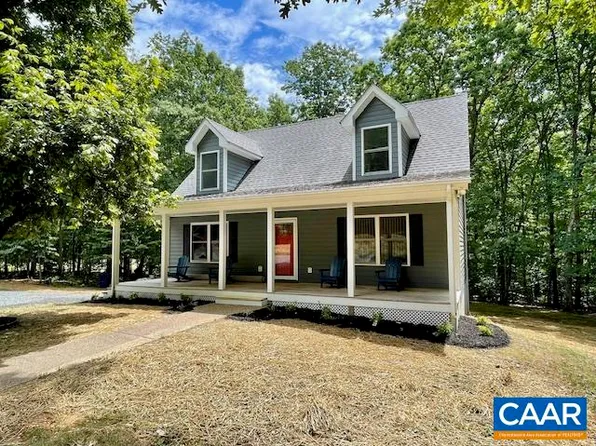 5630 Jakevor Ln, Scottsville, VA 24590