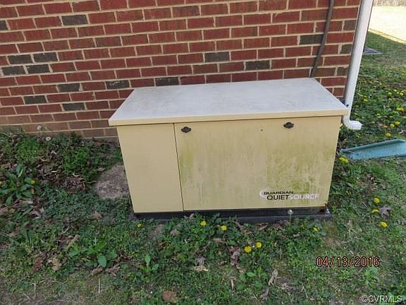 4th image of 1292 Robertson Town Rd