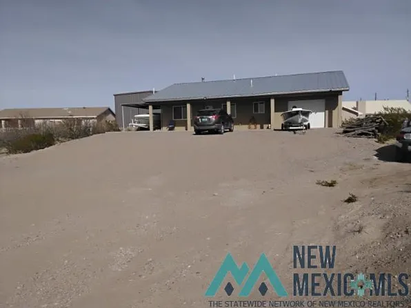 107 Idaho Ct, Elephant Butte, NM 87935