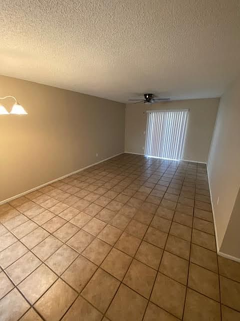 1st image of 2763 Devie Ct #2