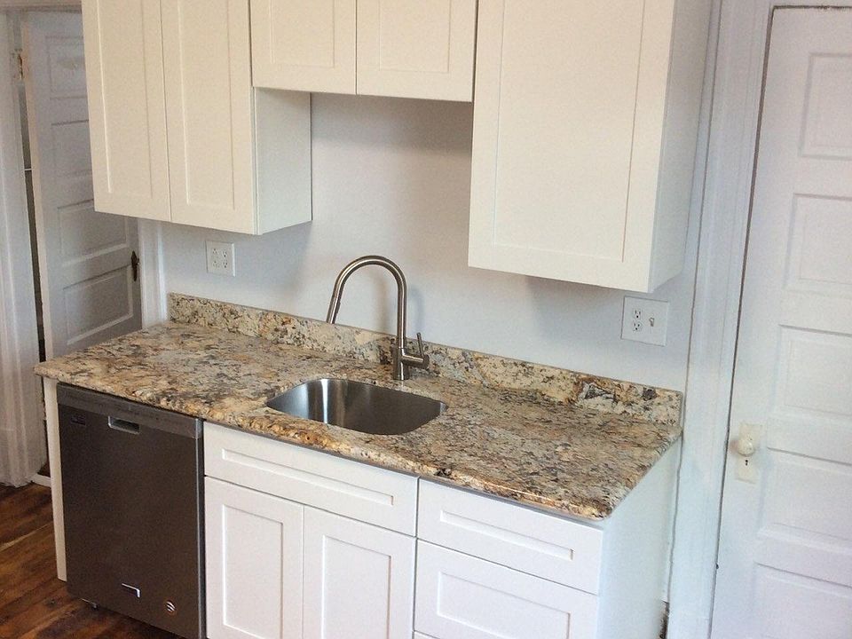2nd floor eat in kitchen.