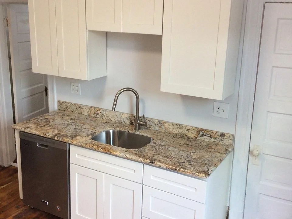 2nd floor eat in kitchen.