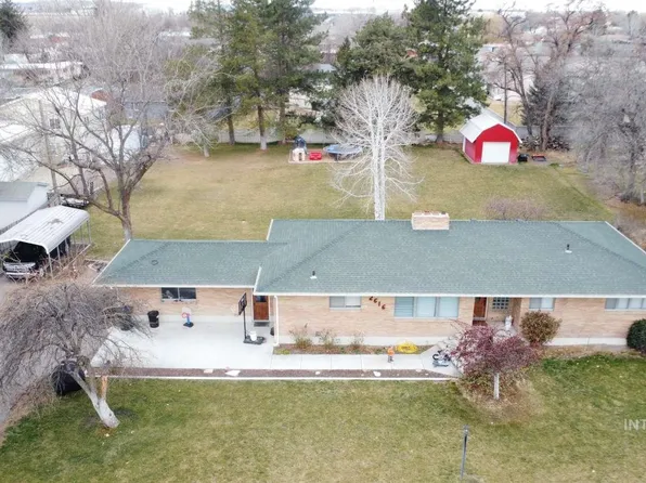 2616 Burton Ave, Burley, ID 83318