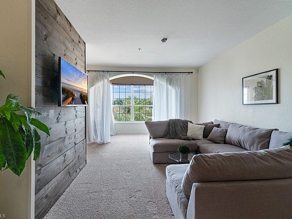 4th image of 23640 Walden Center Dr APT 305