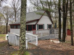 150 N Forrest Dr, Milford, PA 18337
