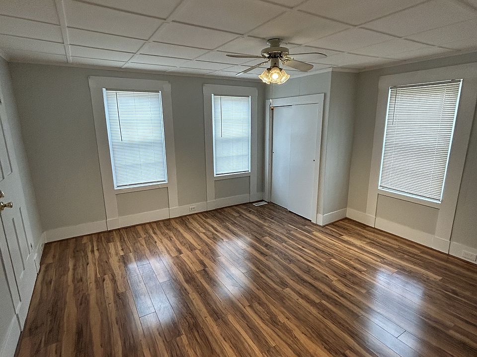 1st image of 272 N Main St Floor 1