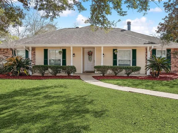 211 Lake Ontario Ct, Slidell, LA 70461