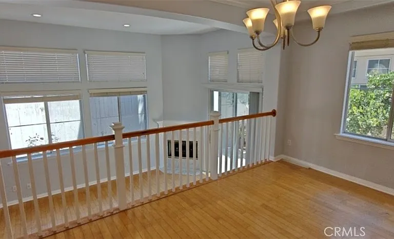 22491 Kent Ave — Photo 17