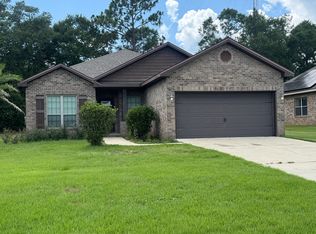 5877 Rustic Ridge Cir, Milton, FL 32570