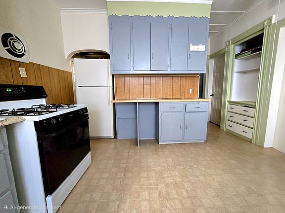5th image of 330 N 10th St #A