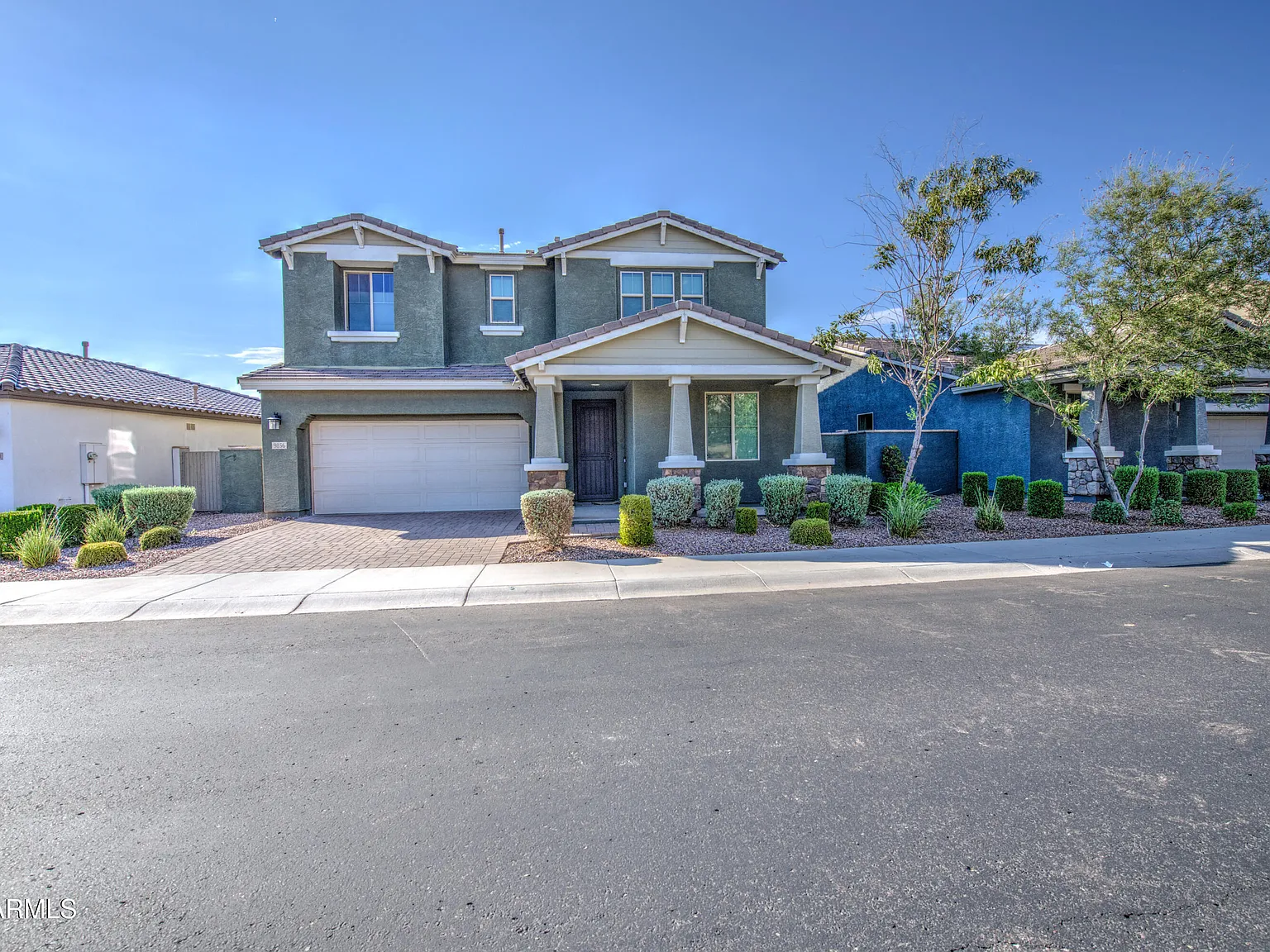 3 bed, 2.5 bath, 2503 sqft, $3,250 — Photo 2
