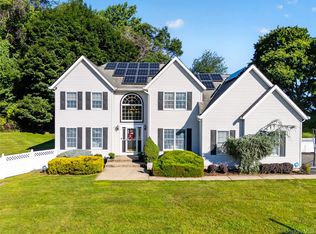 10 Prendergast Court, Garnerville, NY 10923