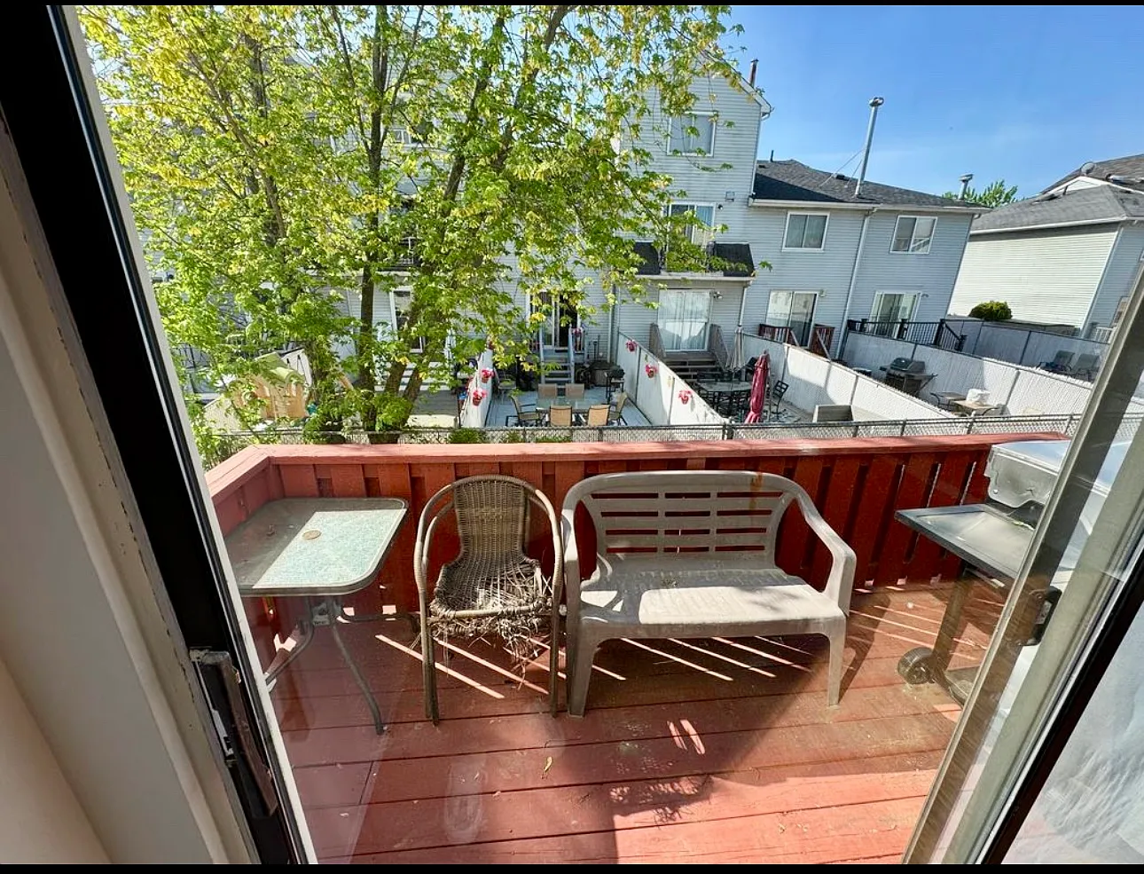 2 bed, $2,400 — Photo 4