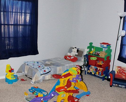2nd image of 1402 E 18th St