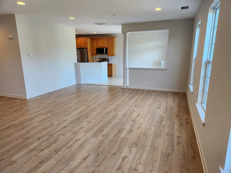7 Bryce Ln #7 — Photo 6