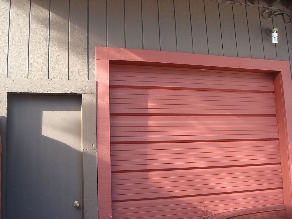 2nd image of 12746 Skislope Way