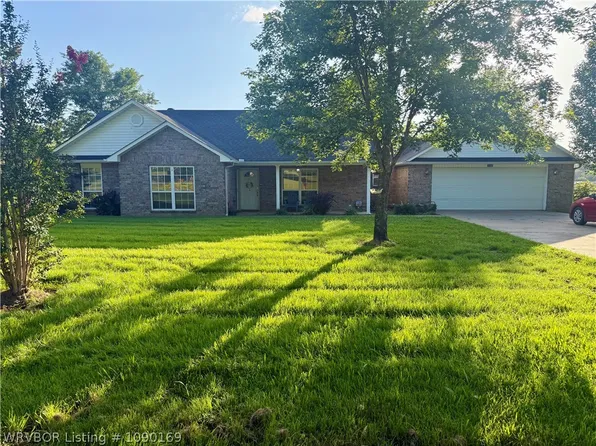1102 McEntire St, Waldron, AR 72958