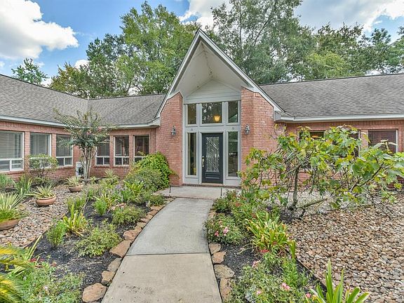 4th image of 10611 Crystal Cove Dr